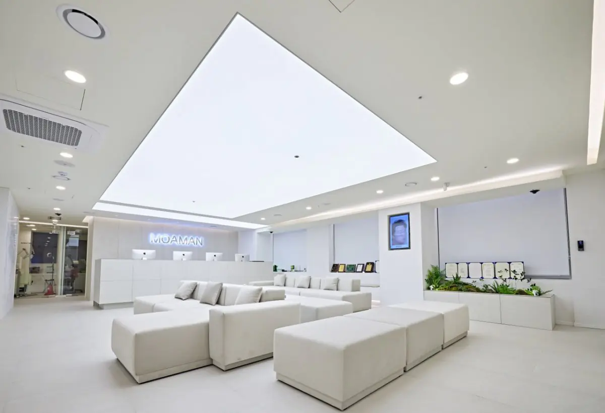 MOAMAN Hair Transplant Clinic
