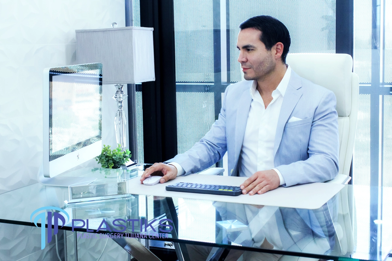 PLASTIKS Plastic Surgery Center (Dr. Rafael Camberos) — photo 2