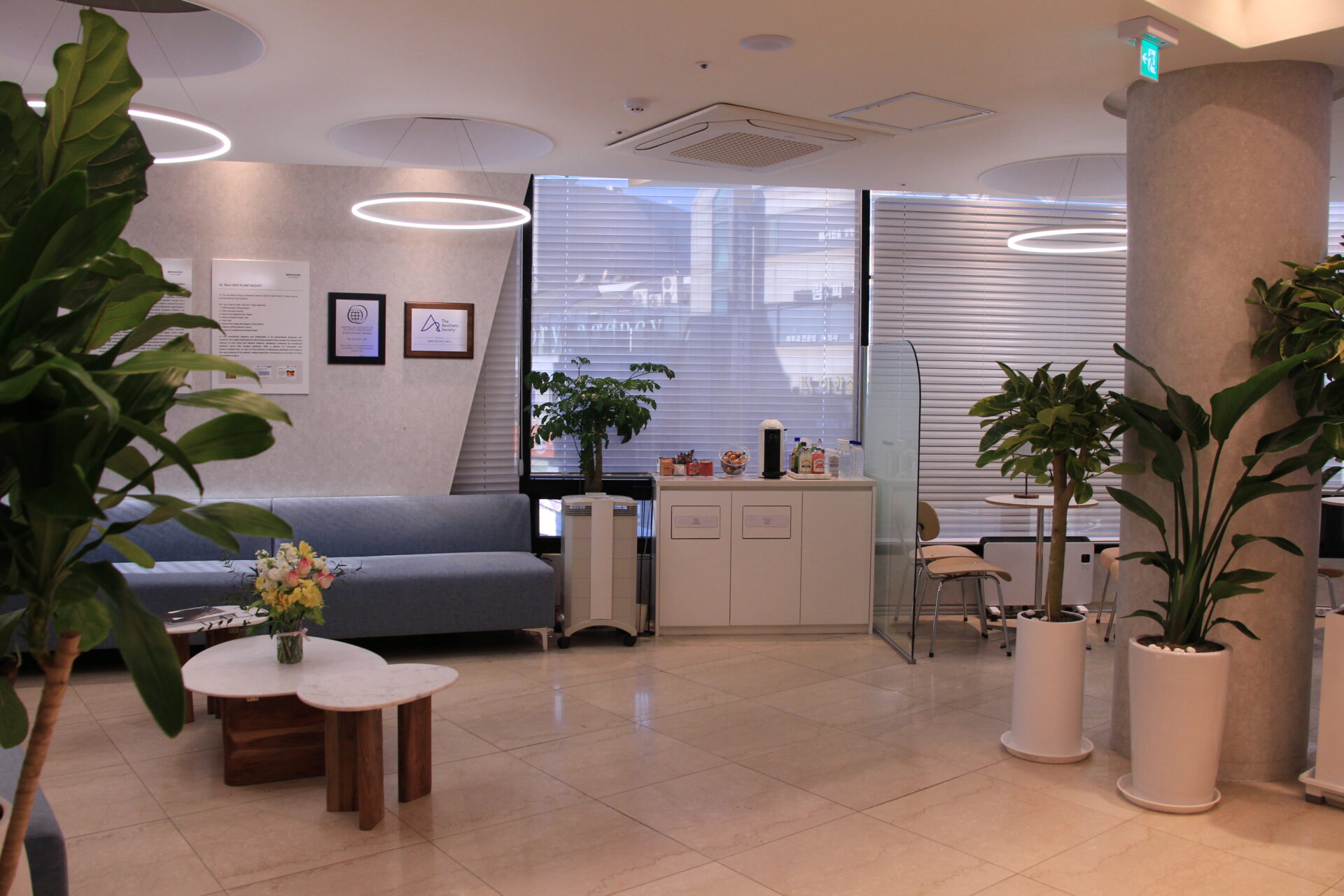 RNWOOD Plastic Surgery — photo 2