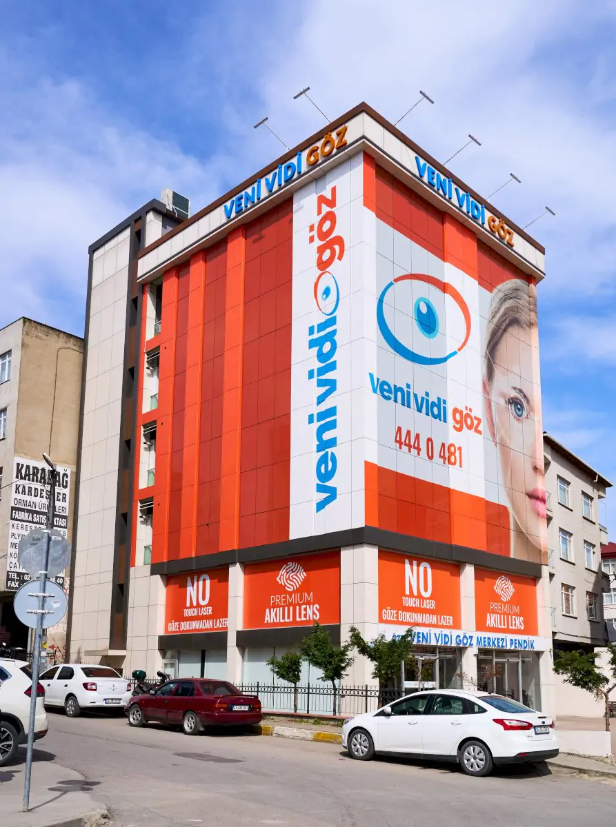 Veni Vidi Eye Clinics — photo 2